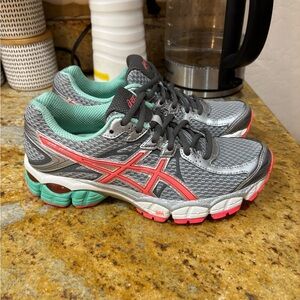 ASICS Gel Flux 2 size 7